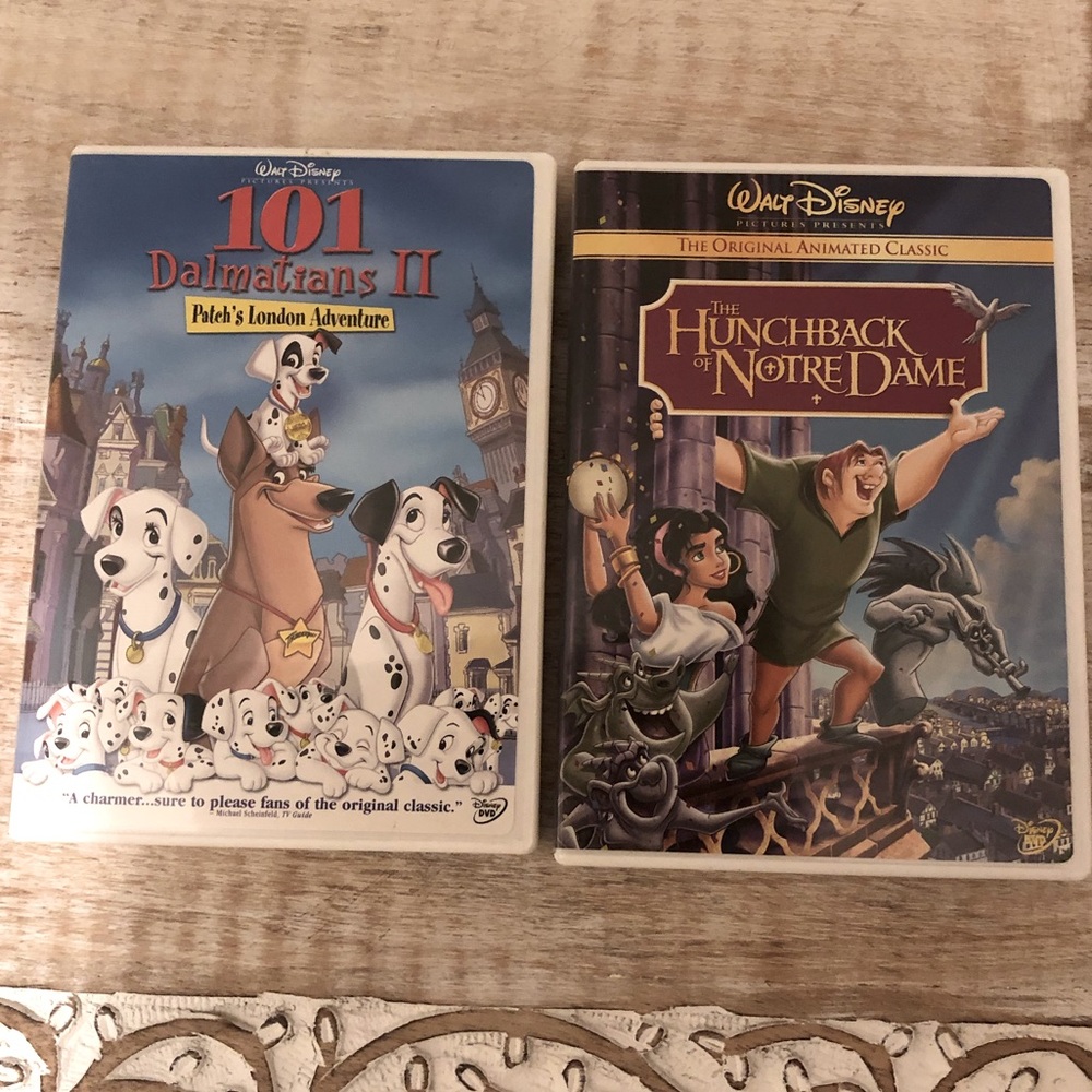 Bundle of two Disney movies 101 Dalmatians 2 and The Hunchback of Notre Dame